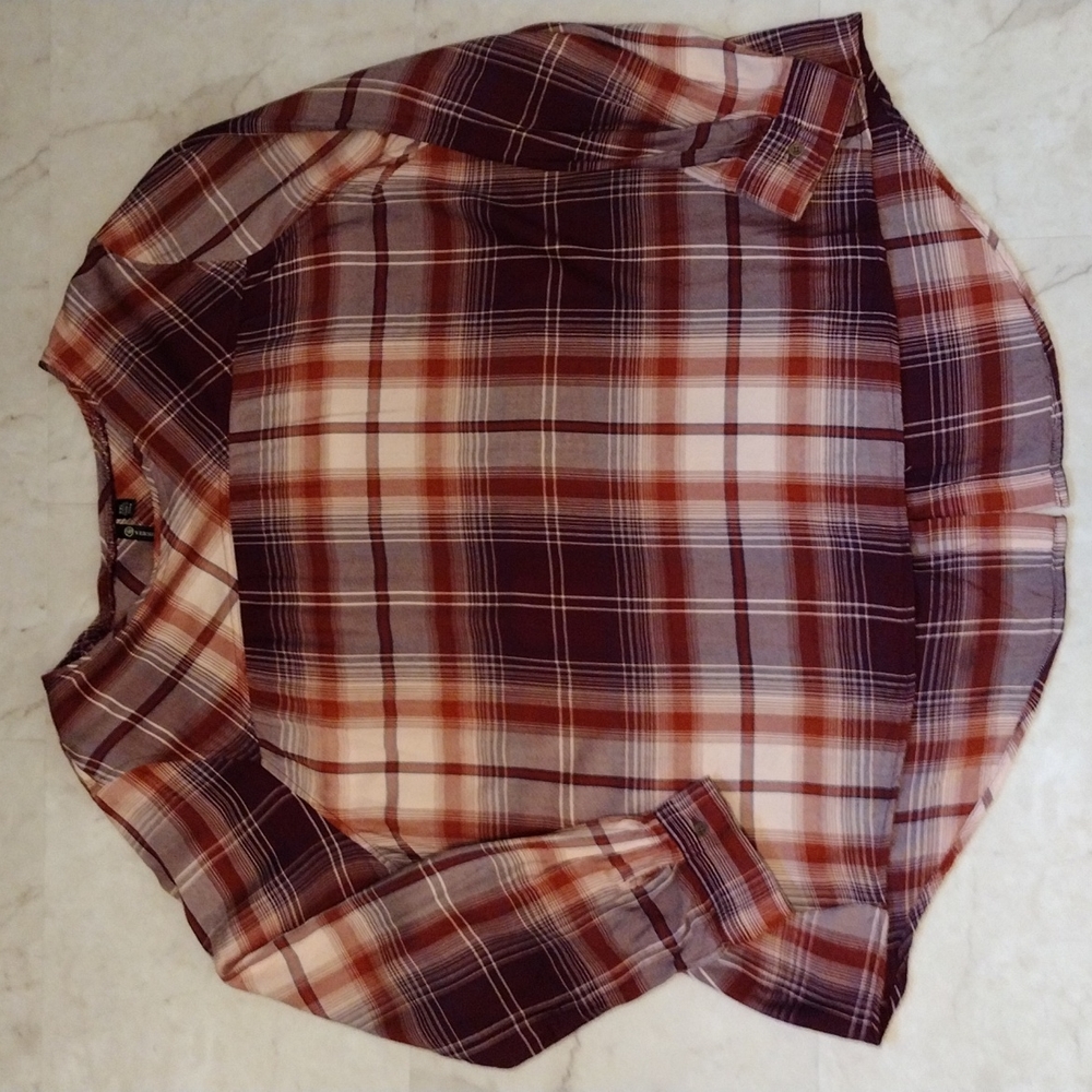 Versona blouse.